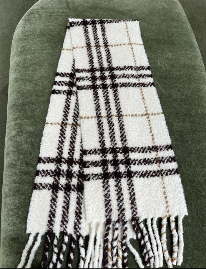 2026116111442444 200